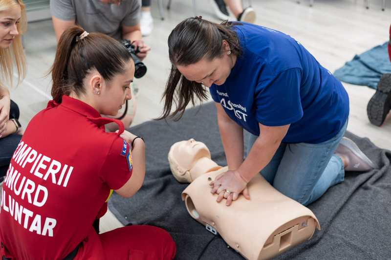 Tu_stii_cum_sa_acorzi_primul_ajutor_in_caz_de_urgenta_medicala_Fundatia_Umanitara_ASSIST_Suceava