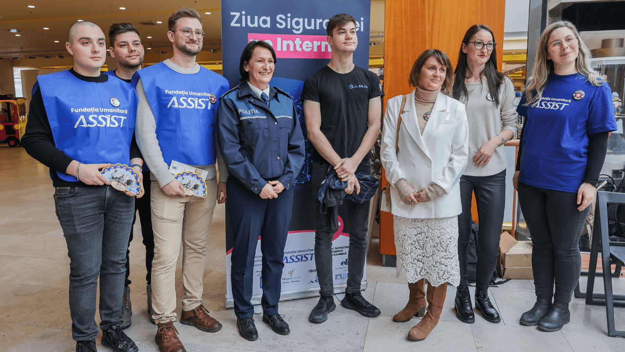 Fundația Umanitară ASSIST susține Educația pentru siguranță în era digitală - Suceava