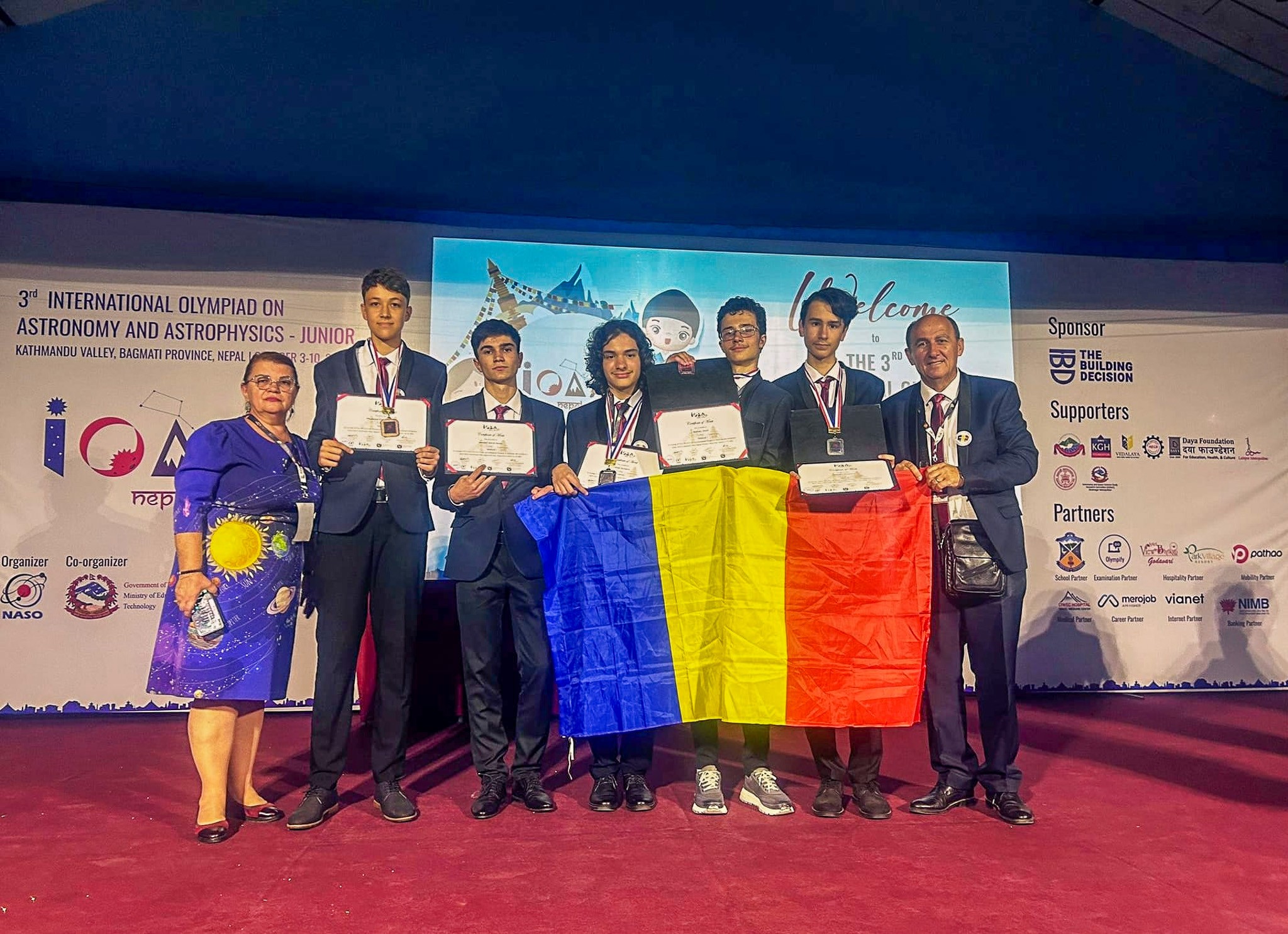 The Romanian students who represented Romania in Nepal