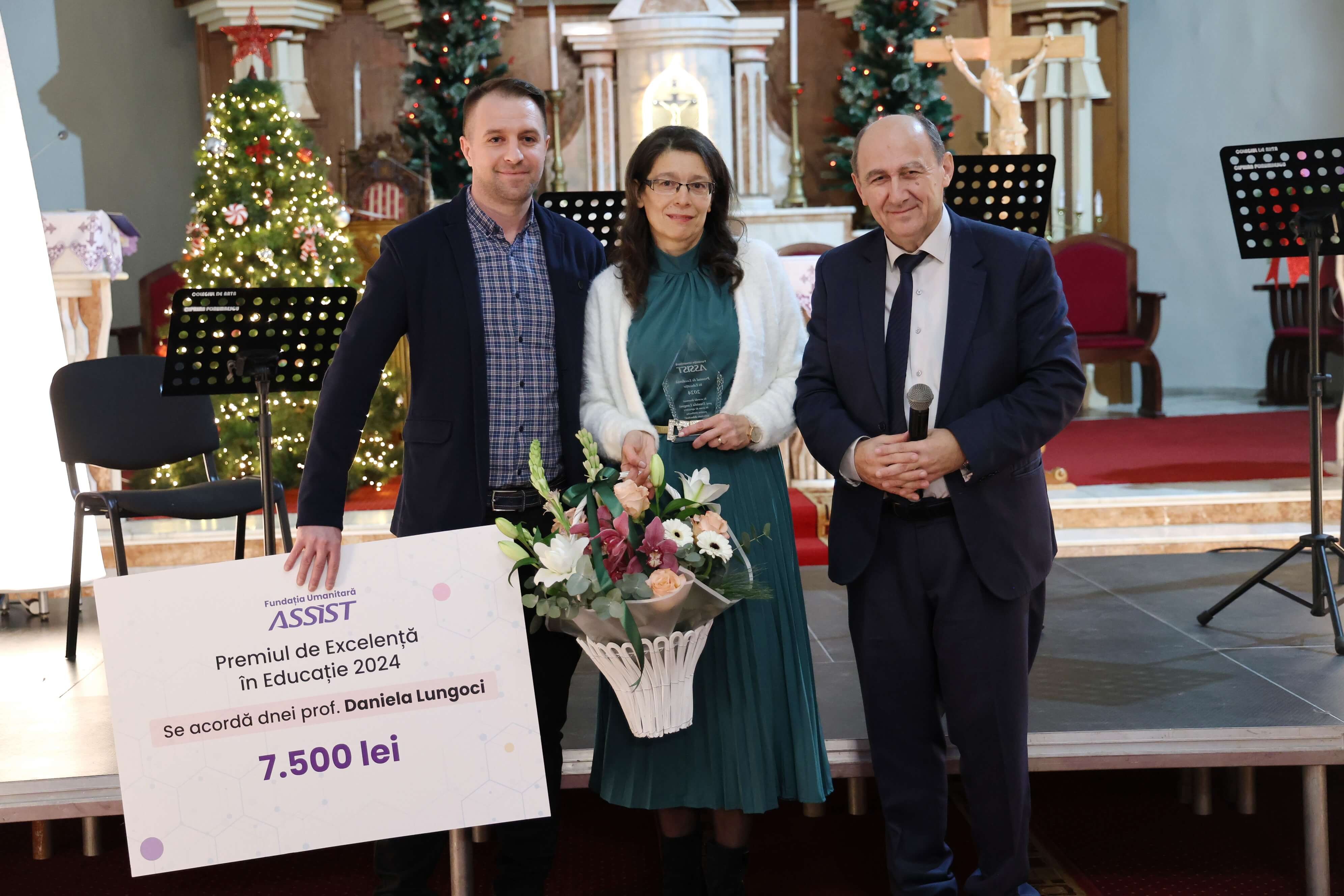 Ms. Lungoci, Andrei Cioban (president of the foundation), and Professor Petru Craciun (previous nominee)