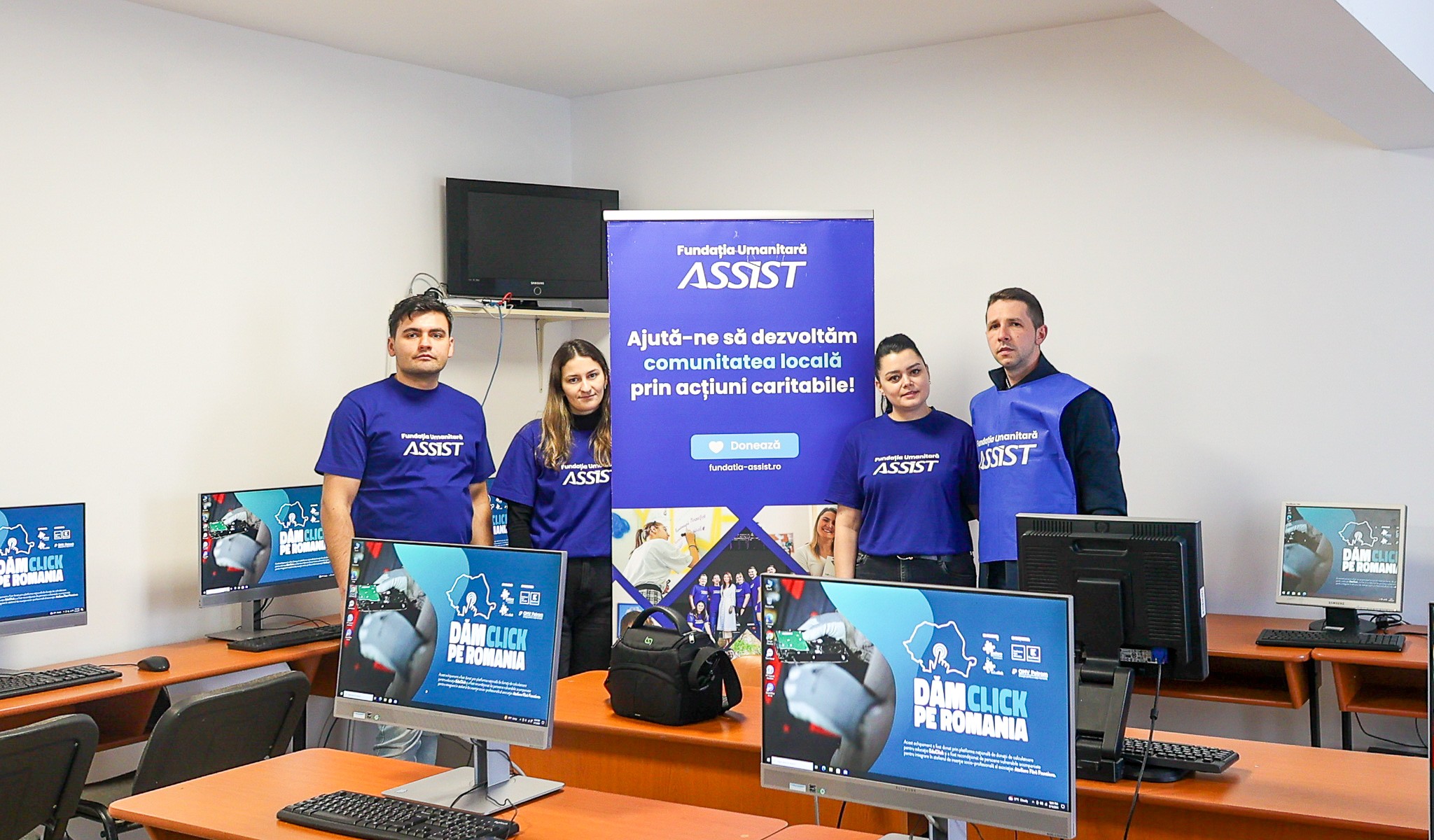 The ASSIST Humanitarian Foundation volunteers in the multimedia laboratory