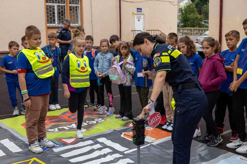 Scoala de vara Fundatia Umanitara ASSIST 3