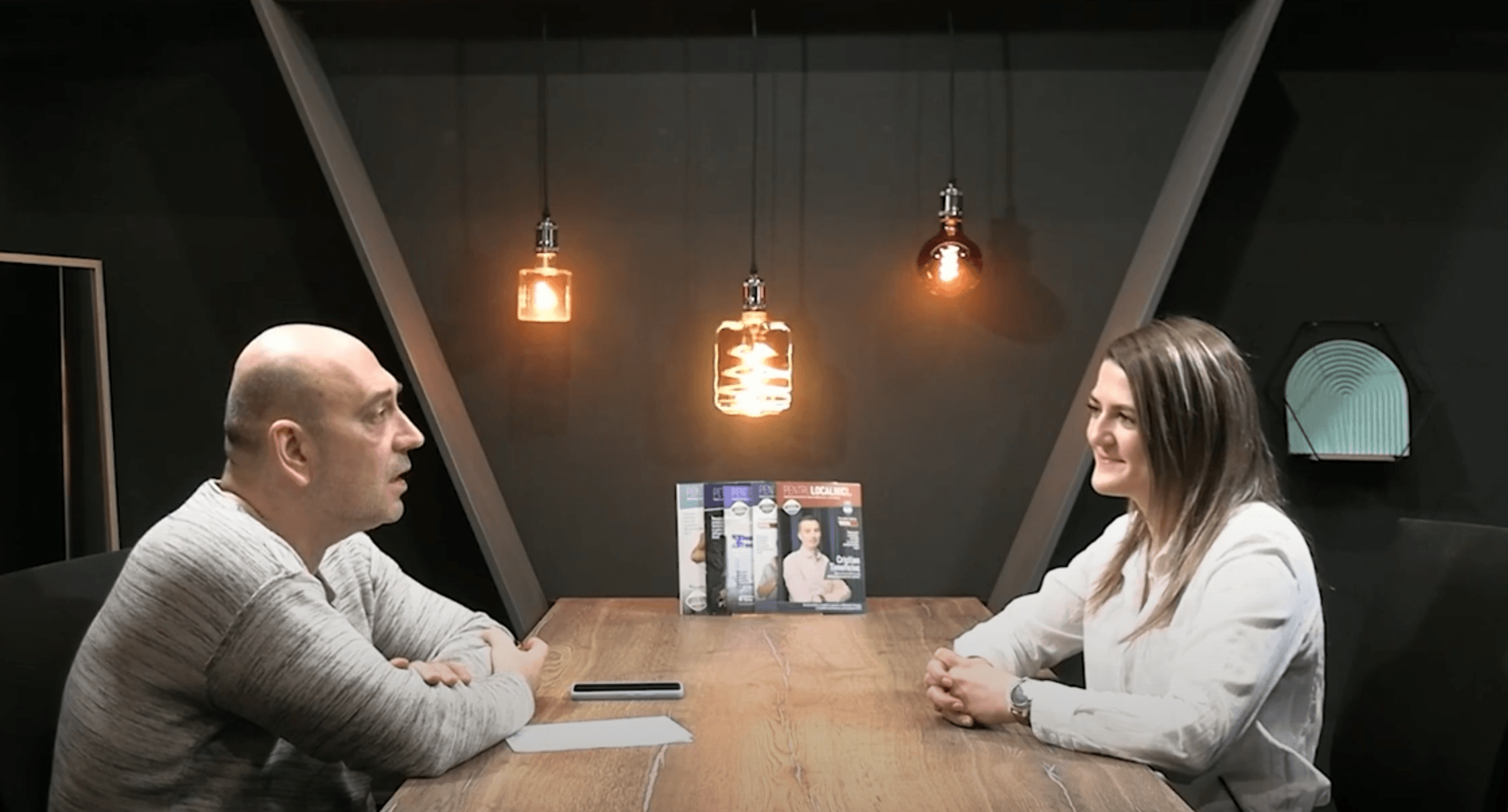 Vicepresident Catalina Micliuc and radio show host Mihai Cocos