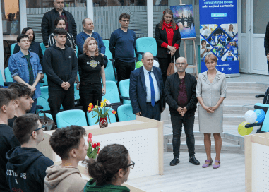 Fundația Umanitară ASSIST a sponsorizat două competiții școlare desfășurate în Suceava