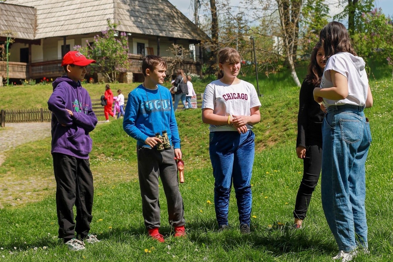 Vanatoare_de_comori_pentru_elevii_de_la_Scoala_Gimnaziala_Bainet_Fundatia_Umanitara_ASSIST