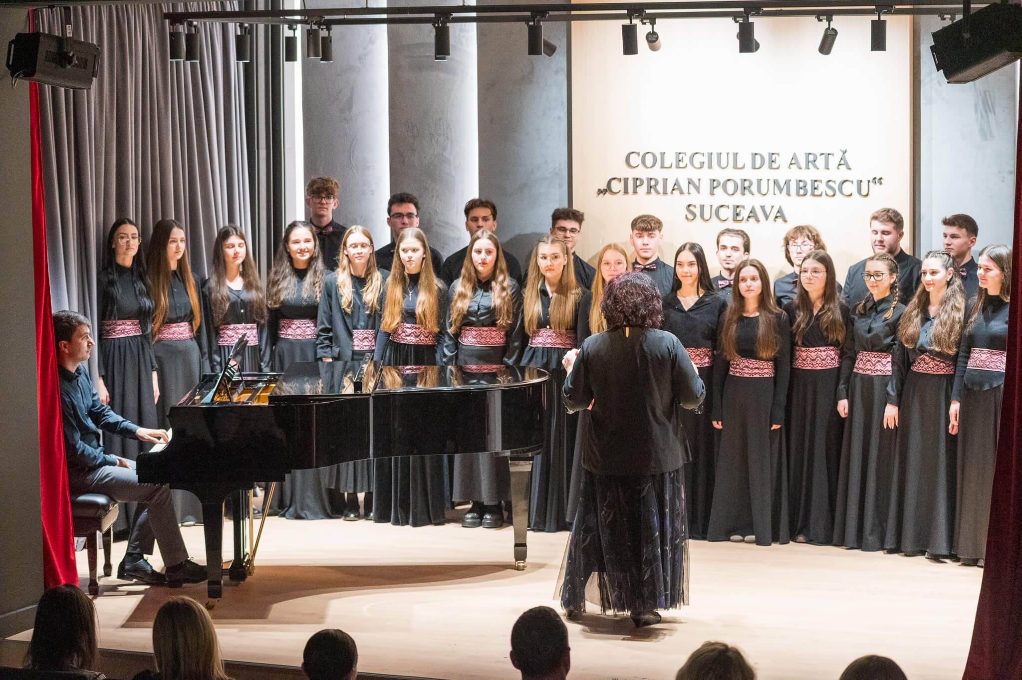 Inaugurare_Auditorium ciprian Porumbescu Fundatia Umanitara ASSIST 