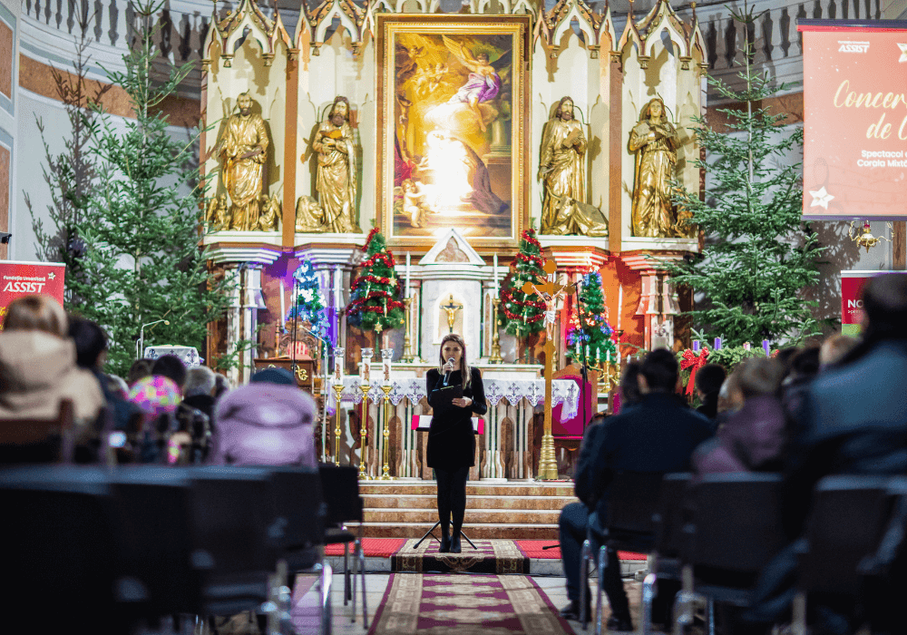 Donatii_de_74000_de_lei_pentru_sectia_de_pediatrie_la_Concertul_Caritabil_de_Craciun_organizat_de_Fundatia_Umanitara_ASSIST_Suceava