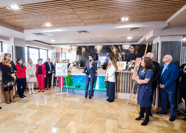 Die Humanitäre Stiftung ASSIST unterstützt den Kampf gegen Brustkrebs