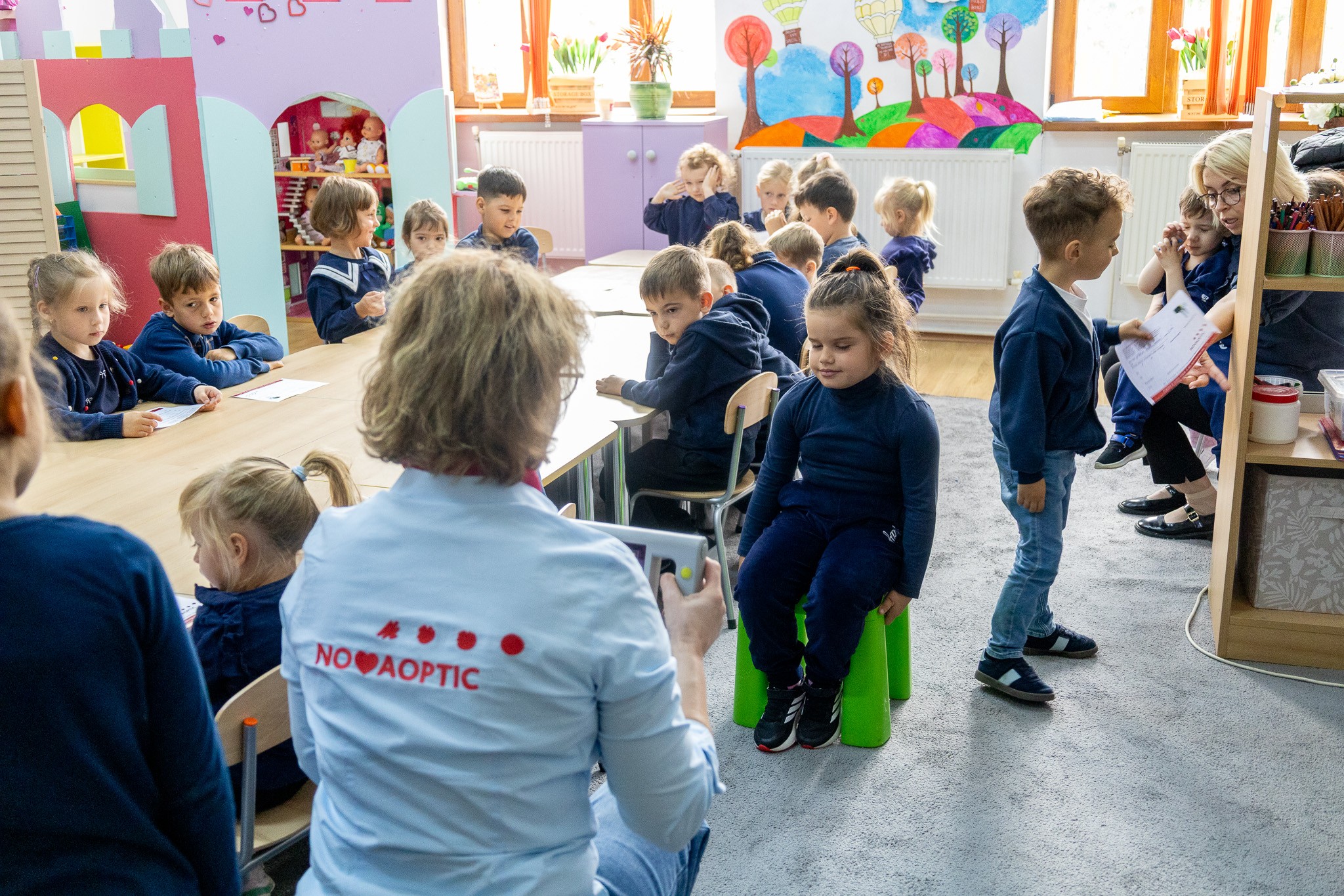 Zamostea Fundatia Umanitara ASSIST. Novaoptic